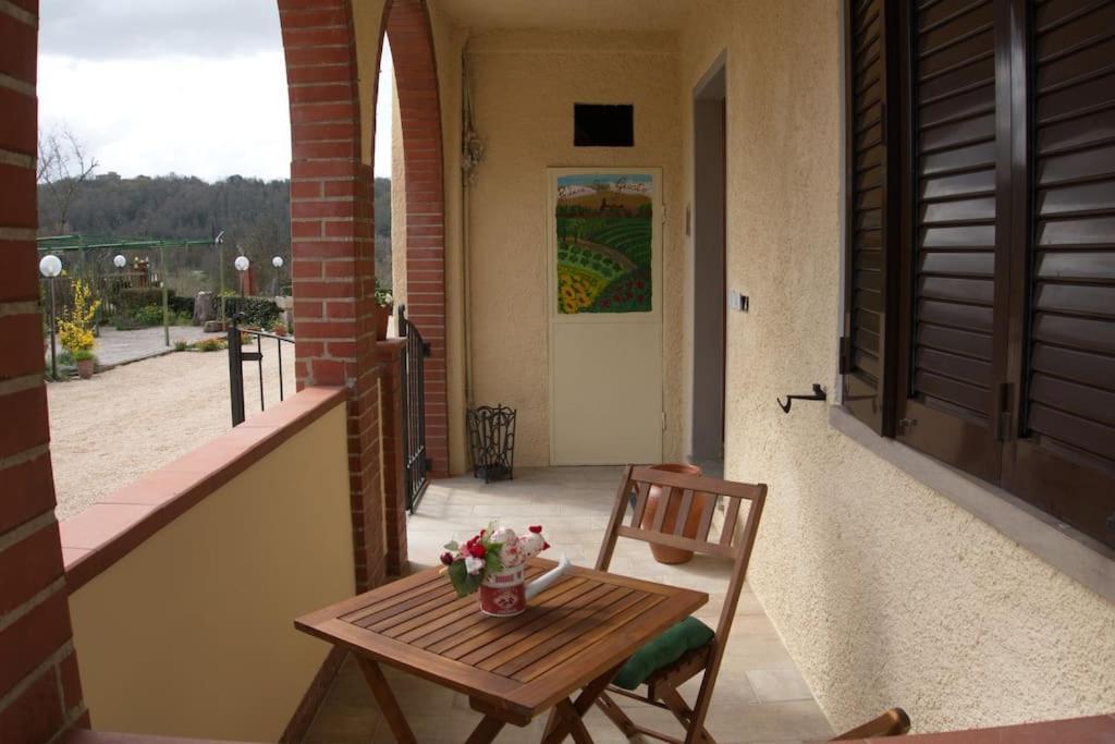 Casa Vacanze Podere San Giusto Вольтерра Экстерьер фото